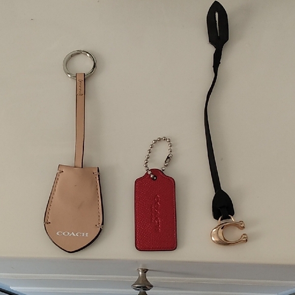 Bundle of 3 Coach Bag Tag Purse Fob Key Holder - Picture 2 of 14